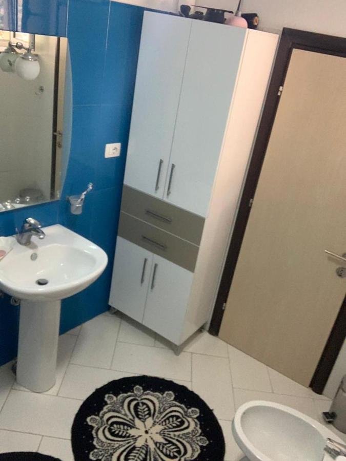 Lula Guesthouse Gjirokastra Kültér fotó